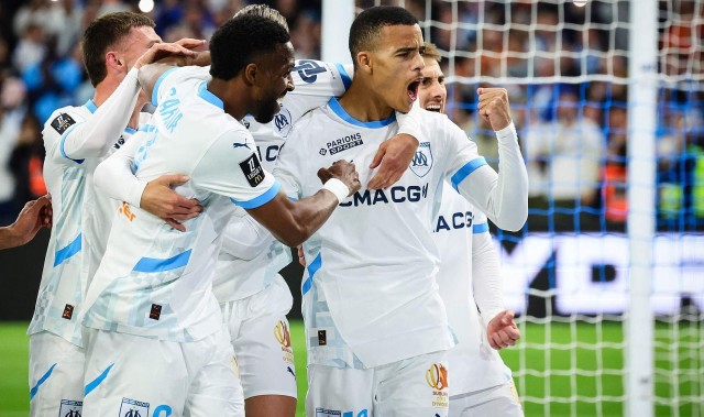 没灵感怎么办？队报：彪马邀球迷用AI设计马赛第三球衣，奖励门票