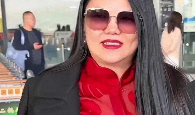 开云体育下载-自作孽不可活！高调炫富的李湘再传“噩耗”，私生活被扒个底朝天