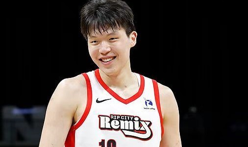 开云体育下载-开拓者5人非卖：杨瀚森在列！新老板很理性，小杨大概率打世预赛|罗伯特·威廉姆斯三世|罗伯特-威廉姆斯|俄克拉荷马雷霆队|波特兰开拓者队|尼古拉-约基奇_新浪体育_新浪新闻